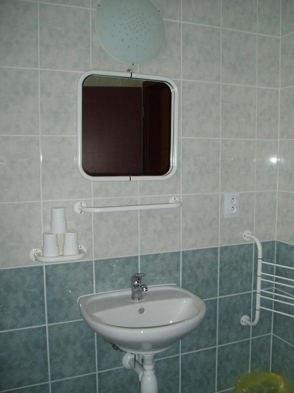 Restaurace a Penzion Česká Hospoda Heřmanice Quarto foto
